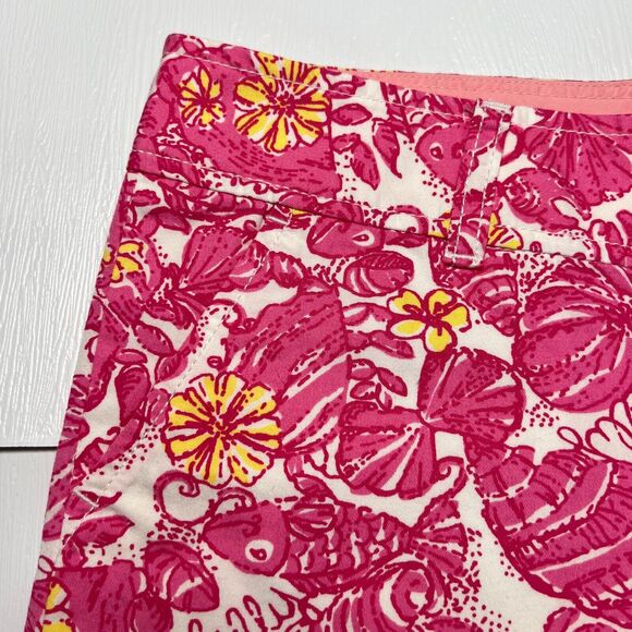 Lilly Pulitzer Chum Bucket Shorts SIZE 0 WAIST 29 Red Pink Floral RUNS LARGE - Picture 10 of 10